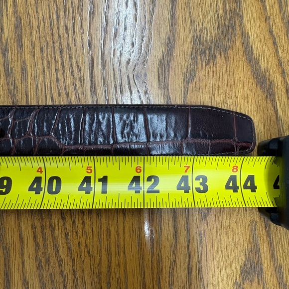 Terry Stack Burgundy Croc Embossed Velcro Closure XL Italian Calfskin Leather - Picture 6 of 7